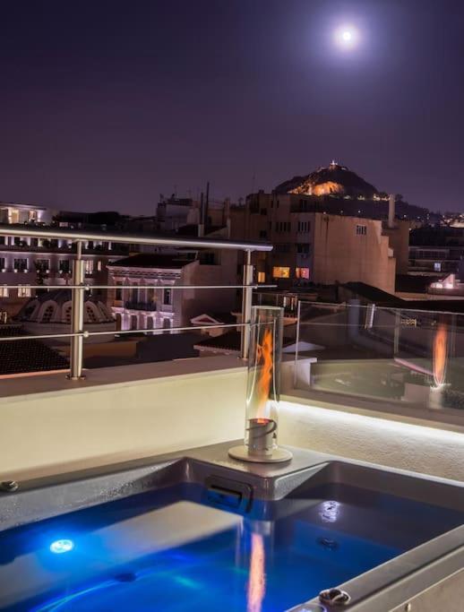 Heated Plunge Pool & Firepit Acropolis Penthouse Daire Atina Dış mekan fotoğraf